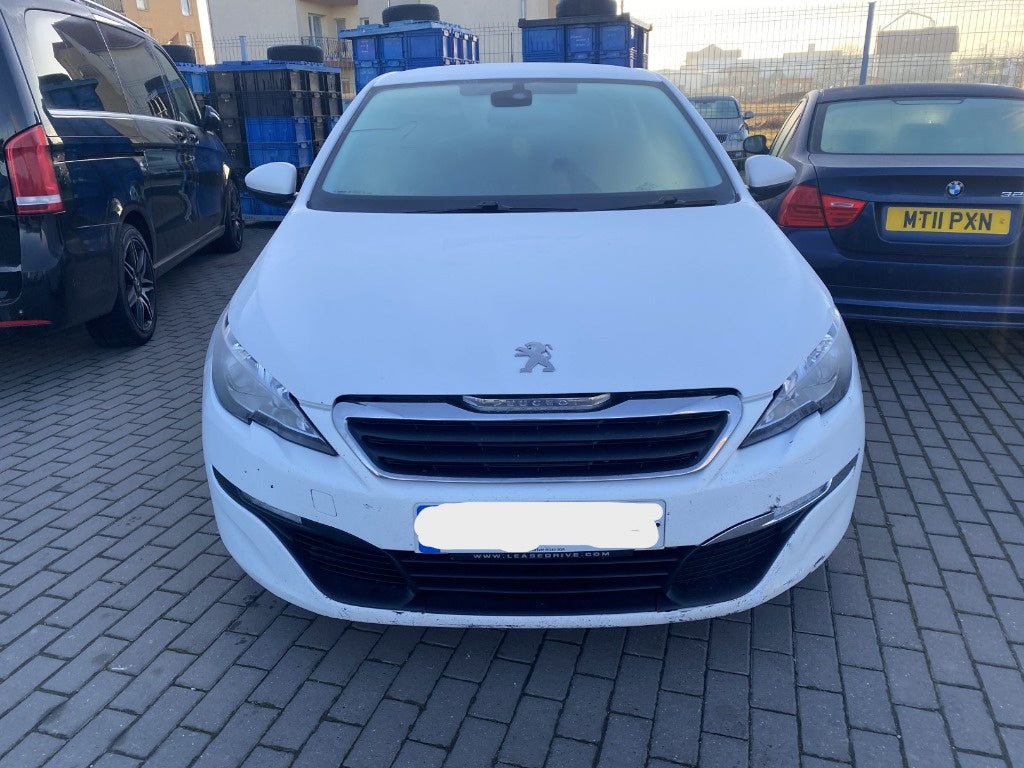 Dezmembrez Peugeot 308 (II) SW 1.6 BlueHDI 2015, BHZ