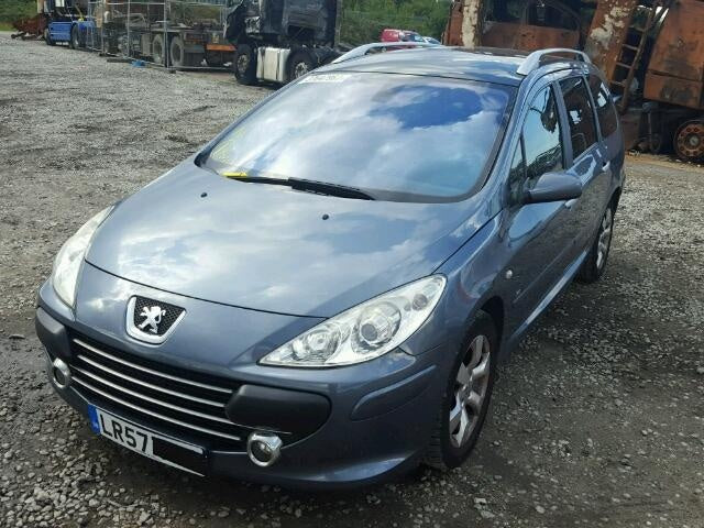 Dezmembrez Peugeot 407 SW 2.0 hdi