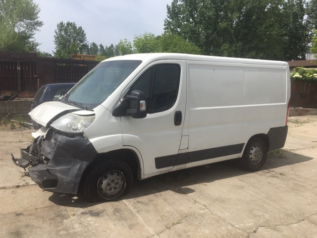 Dezmembrez Peugeot Boxer 2012 AUTOUTILITARA 2.2 HDI