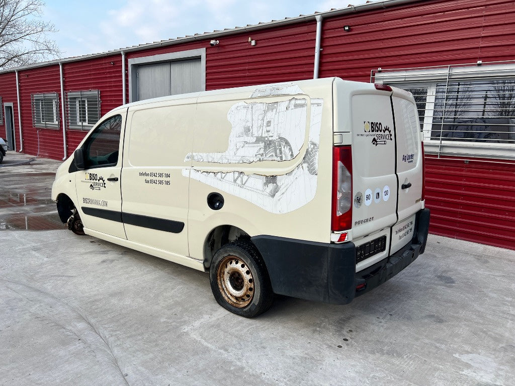 Dezmembrez Peugeot EXPERT 2008 van 1.6 HDI