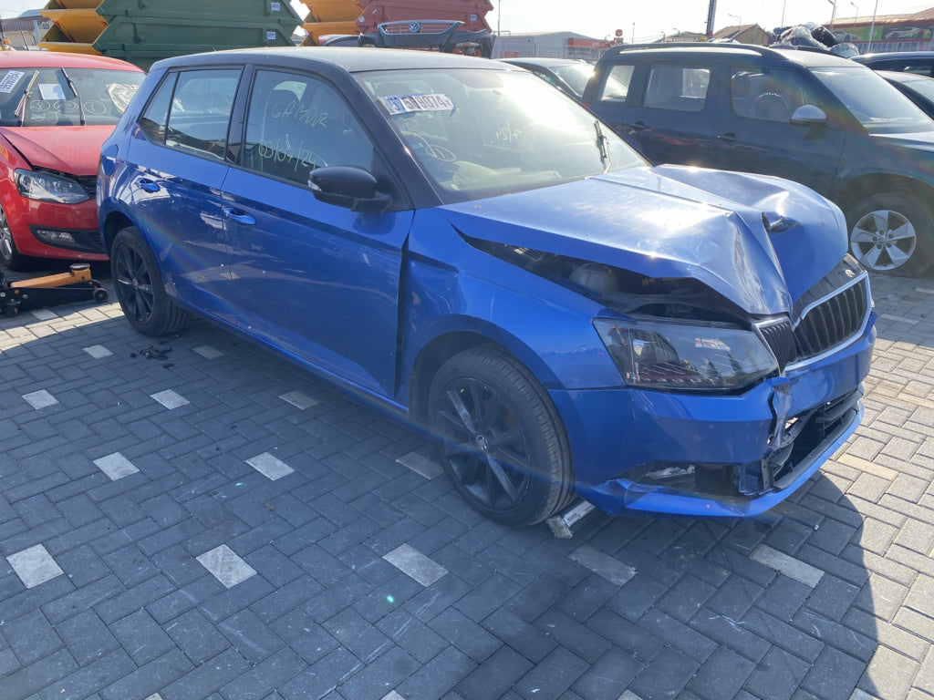 Dezmembrez piese caroserie, motor, cutie viteze, suspensie Skoda Fabia 3 (NJ3) 1.2 TSI 2016, CJZC