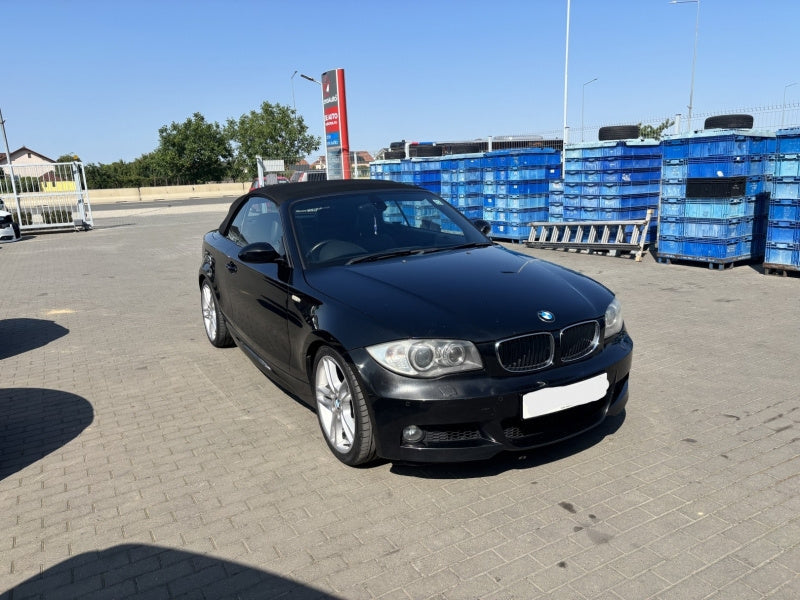 Dezmembrez piese caroserie, motor, cutie viteze, suspensie Bmw 1 Cabriolet (E88) 2.0 Diesel, N47D20D