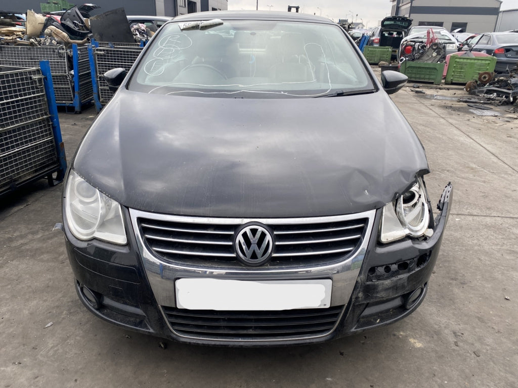Dezmembrez piese caroserie, motor, cutie viteze, suspensie VW Eos (1F7, 1F8) 2.0 TDI 2008, CBAB