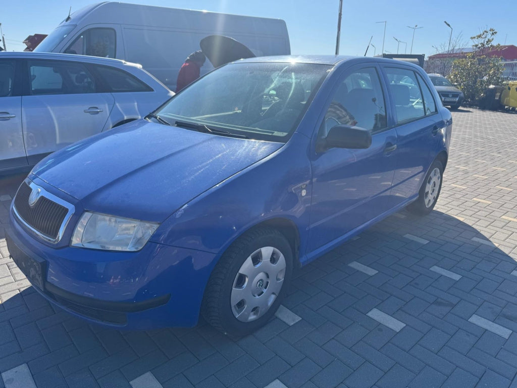 Dezmembrez piese caroserie, motor, cutie viteze, suspensie Skoda Fabia 1 (6Y2) 1.4 benz, AQW