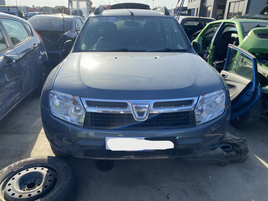 Dezmembrez piese caroserie, motor, cutie viteze, suspensie Dacia Duster 1.5 DCI 4X4 2010, K9K