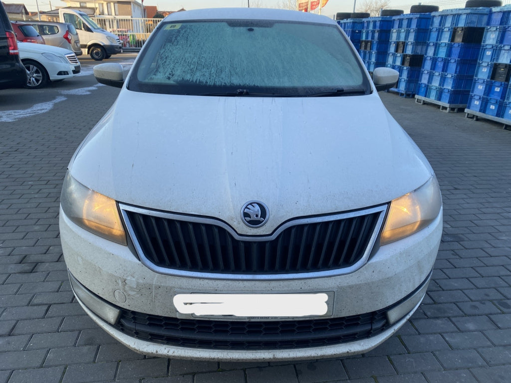 Dezmembrez piese caroserie, motor, cutie viteze, suspensie Skoda Rapid (NH3) 1.6 TDI 2016, CXMA
