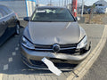 Dezmembrez piese caroserie, motor, cutie viteze, suspensie VW Golf 7 (5G) 1.6 TDI 2015, CLHA
