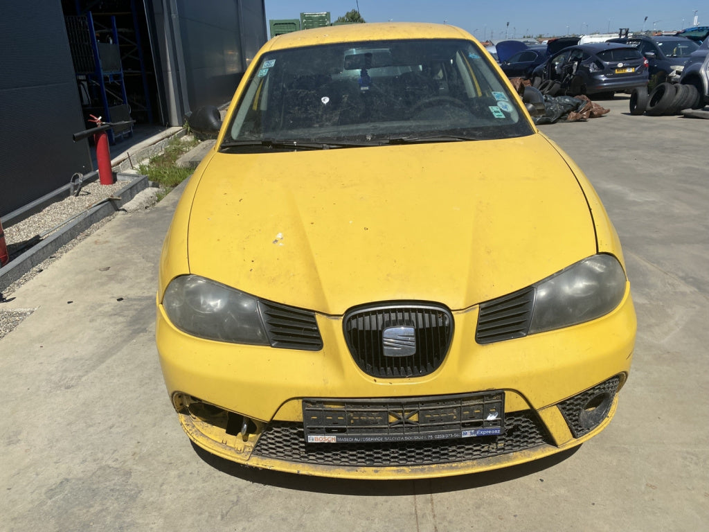 Dezmembrez piese caroserie, motor, cutie viteze, suspensie Seat Ibiza 4 (6L1) 1.4 16v benz 2006, BXW