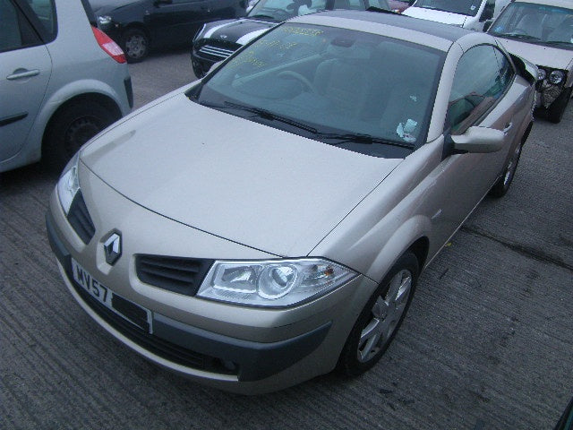 Dezmembrez piese motor Renault Megane 2 Coupe, 1.5 dci, orice piesa!