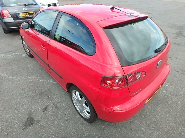Dezmembrez piese motor Seat Ibiza 4, 1.4tdi, orice piesa!