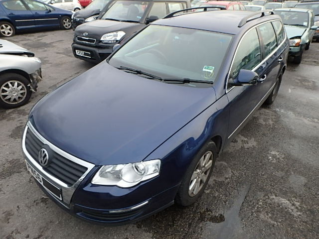 Dezmembrez piese motor Vw Passat Variant (B6), 1.9 tdi