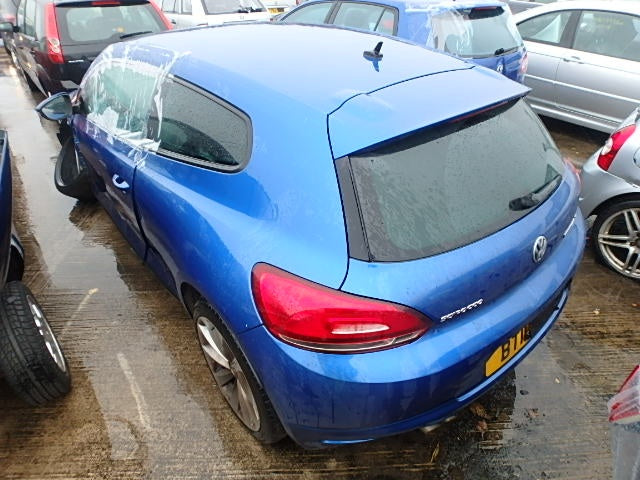 Dezmembrez piese motor Vw Scirocco, 2.0tdi, CFH