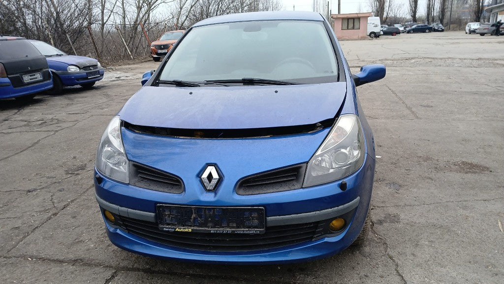 DEZMEMBREZ RENAULT CLIO 3-1.4 B-16 VALVE DIN 2008