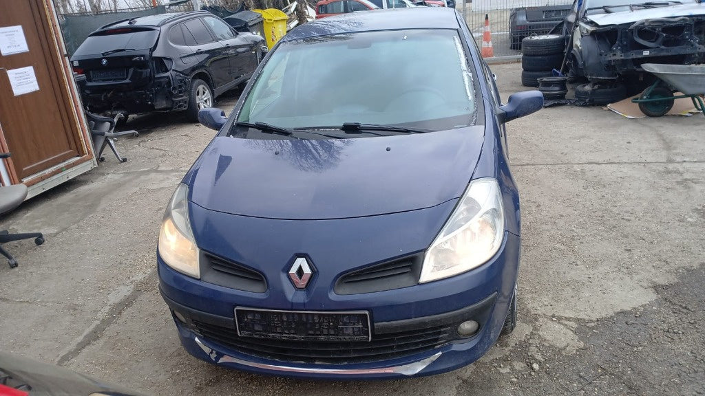 DEZMEMBREZ RENAULT CLIO 3 -1.4 BENZINA - 16 VALVE DIN 2007 - K4J-780