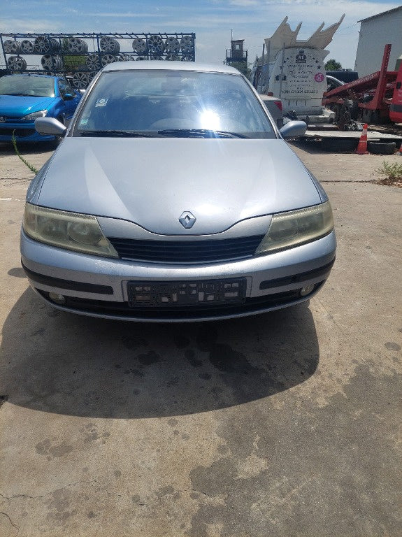 Dezmembrez Renault Laguna 2 1.9 DCI 2002