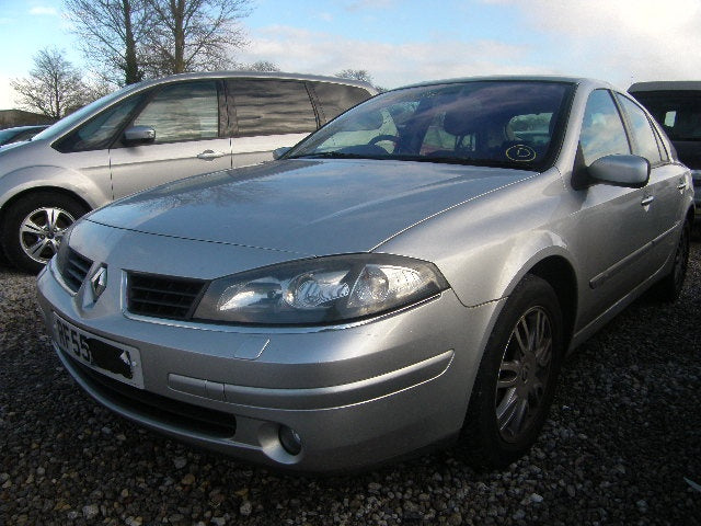 Dezmembrez Renault Laguna 2, 1.9dci