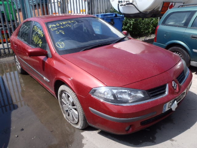 Dezmembrez Renault Laguna 2, 1.9dci, orice piesa!