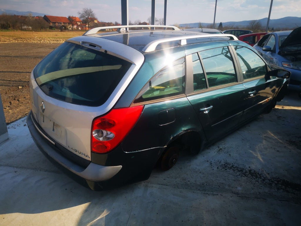 Dezmembrez Renault Laguna 2 2001 Break 16