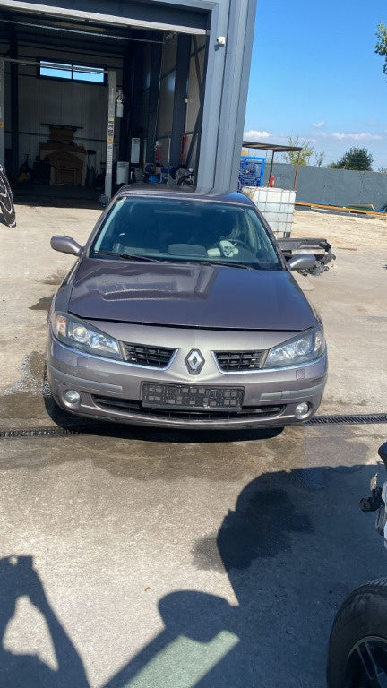 Dezmembrez Renault Laguna 2 2006 berlina 1.9