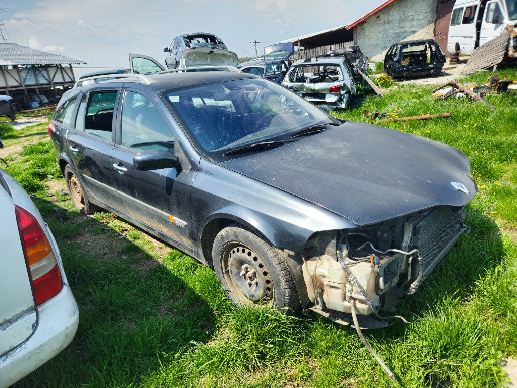 Dezmembrez Renault Laguna 2 Break 1.9 dCI 120cp EURO 3 din 2003 2004