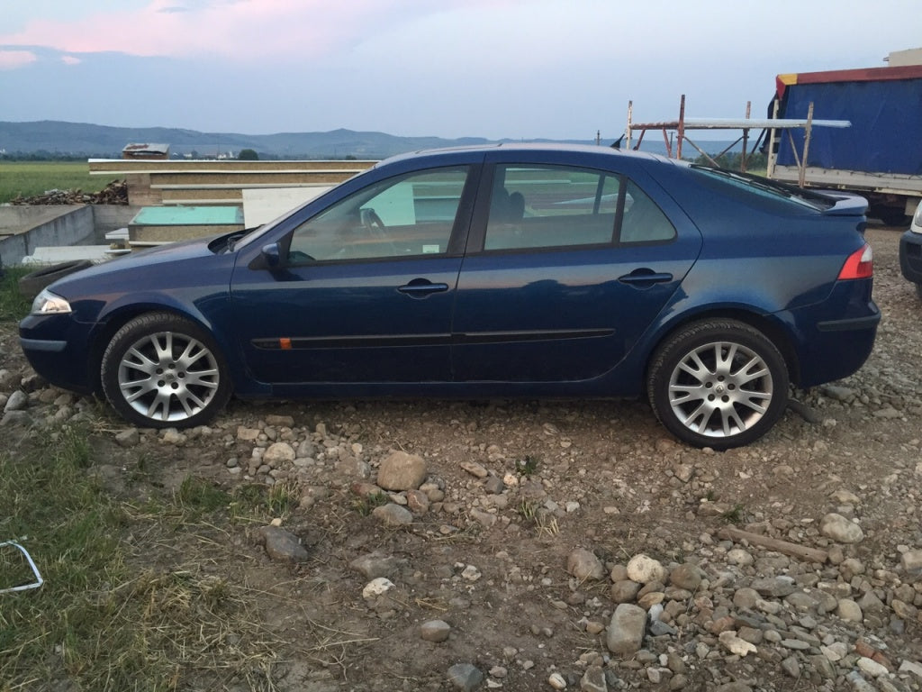 Dezmembrez Renault Laguna,2001,1783 cmc,110 kw,benzina