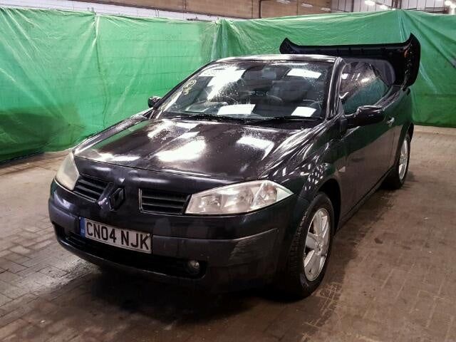 Dezmembrez Renault Megane 1.6benz