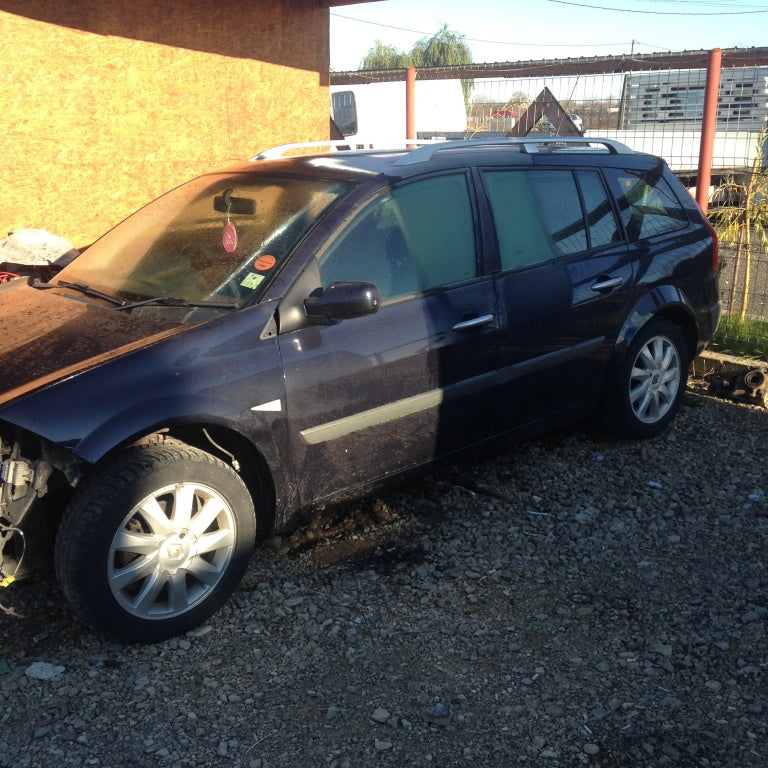 Dezmembrez Renault megane 2 15 DCI e 4 facelift an 2008