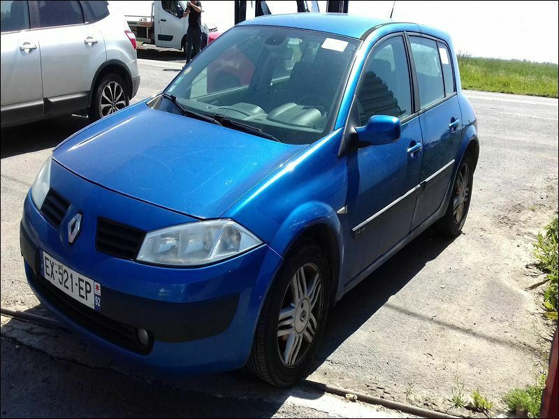 Dezmembrez Renault Megane 2 2007 Hatchback 1.6 Benzina , 16V, 82kw, E4