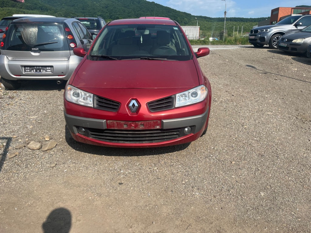 Dezmembrez Renault Megane 2 Facelift 1.5 dci 2008
