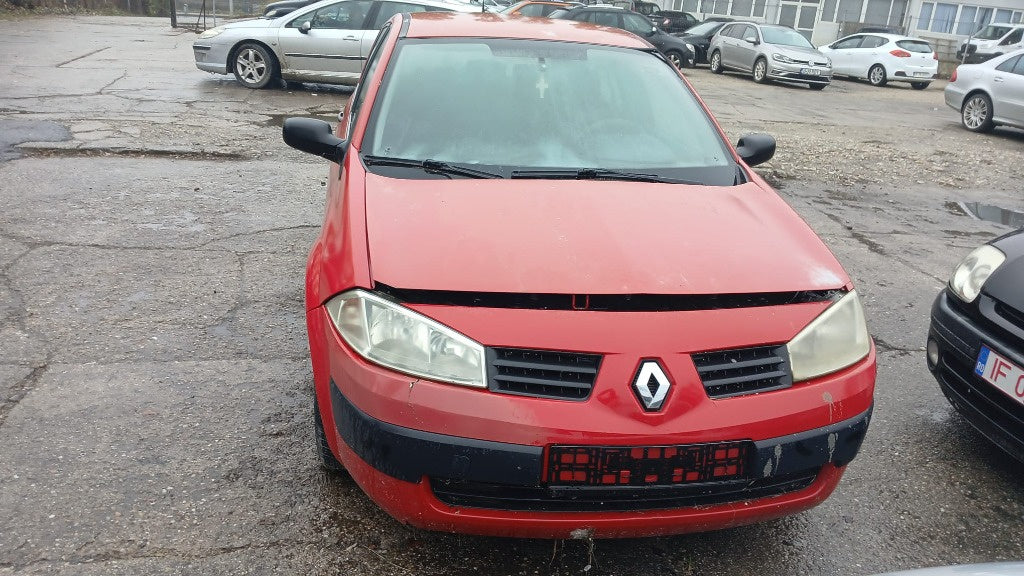 DEZMEMBREZ RENAULT MEGANE 2 - HB - ROSU - 1.5 DIESEL EURO 3 DIN 2004 - K9K-722