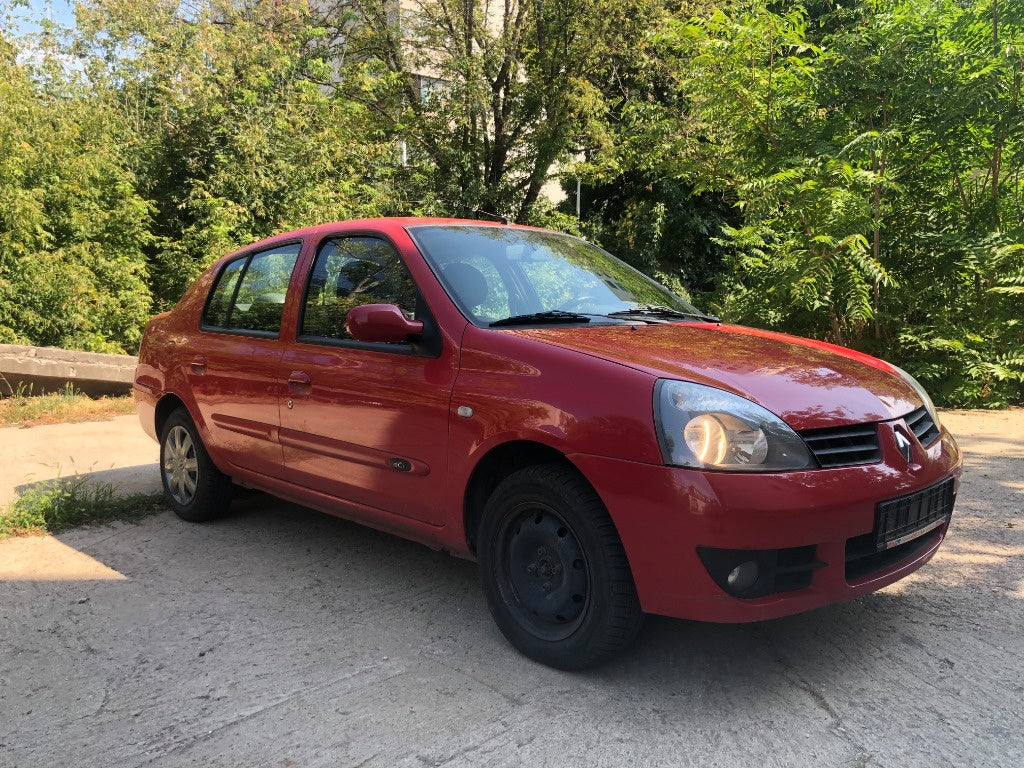 Dezmembrez Renault Symbol 2008 sedan 1.5 dci