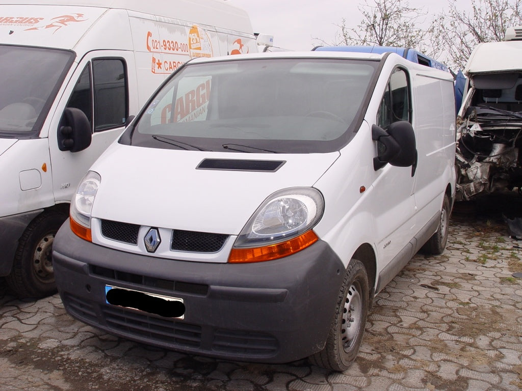 Dezmembrez Renault Traffic 1,9D , an fabr 2003