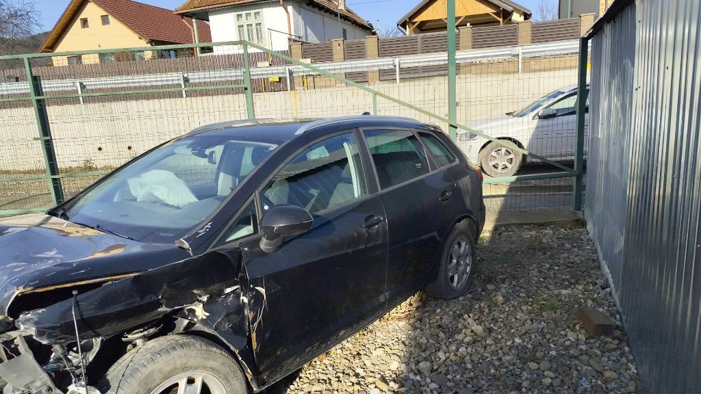 Dezmembrez Seat Ibiza 2013,1.2 tdi , euro 5