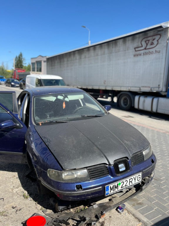 Dezmembrez Seat Leon 2003 Hatchback 1.9