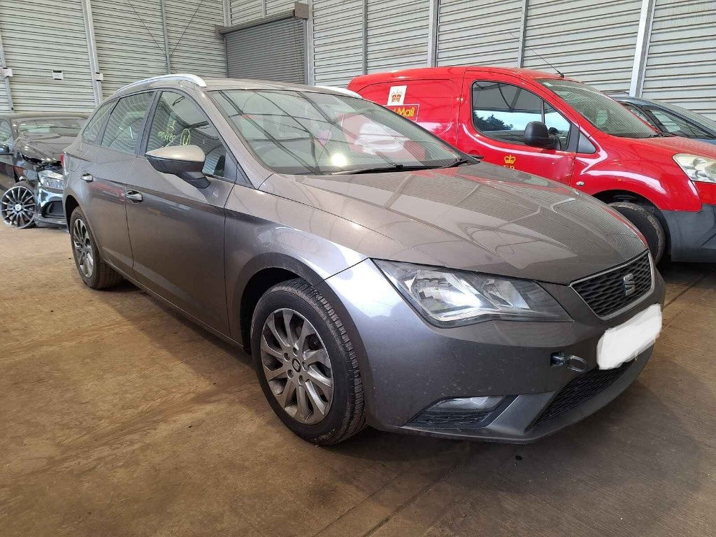 Dezmembrez Seat Leon 3 2014 BREAK 1.6 TDI CLHA