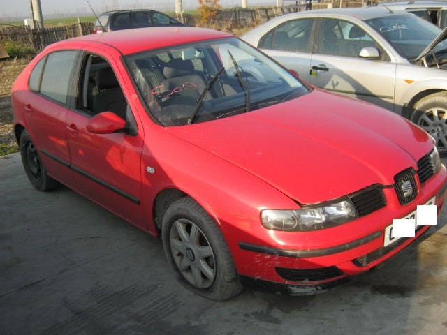 Dezmembrez Seat Leon din 2003, 1.6b,