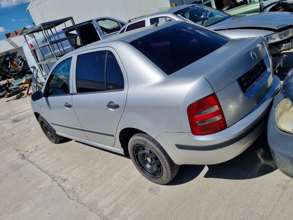 Dezmembrez Skoda Fabia 1.9 TDI din 2002 2003 2004 2005