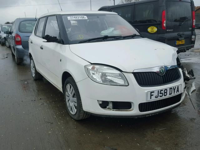 Dezmembrez Skoda Fabia 2, 1.2tdi