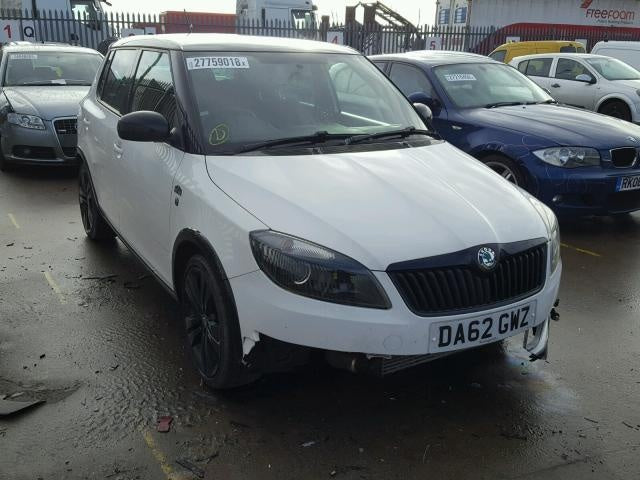 Dezmembrez Skoda Fabia 2 facelift 1.6 tdi
