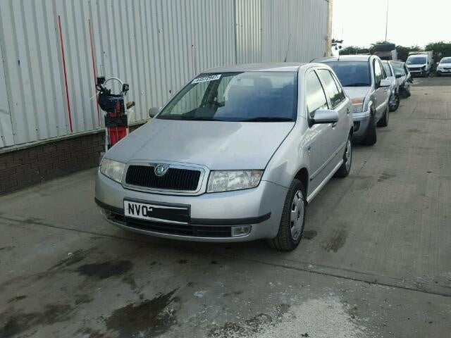 Dezmembrez Skoda Fabia 2002 1.9tdci