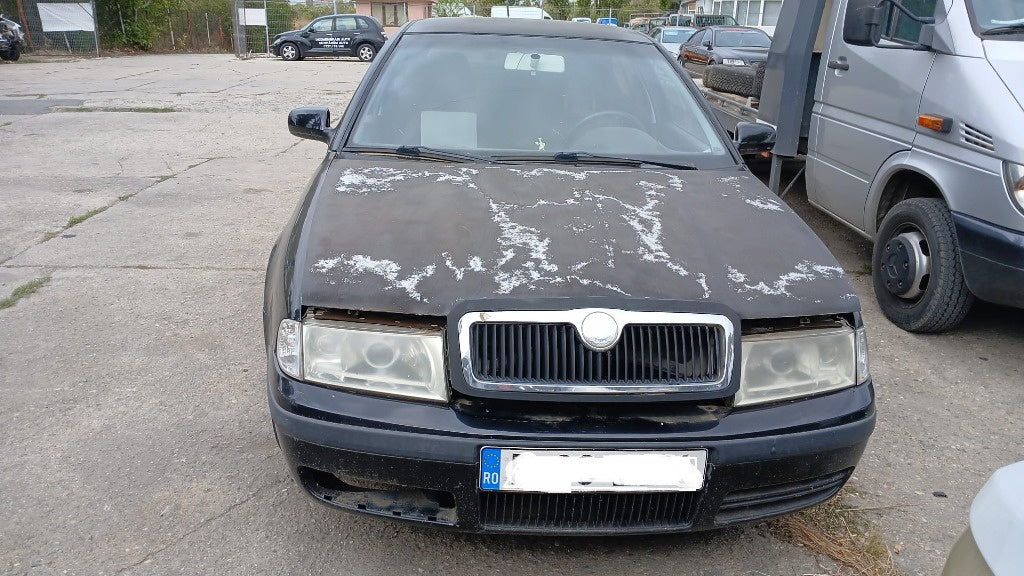 DEZMEMBREZ SKODA OCTAVIA 1.8 BENZINA DIN 2001 - AGU