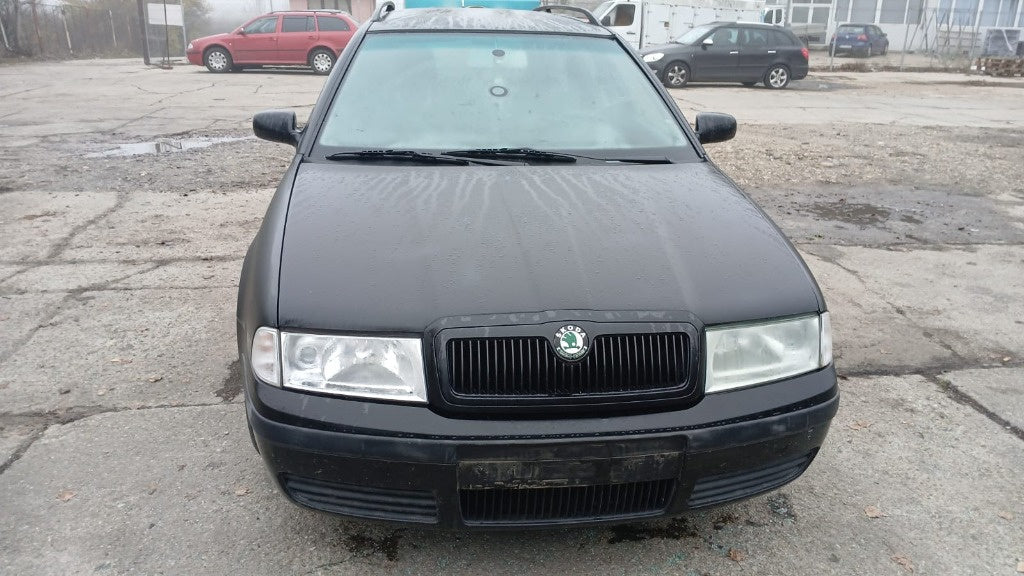 DEZMEMBREZ SKODA OCTAVIA 1 BREAK 2.0 BENZINA DIN 2002 - AZJ