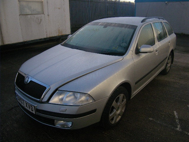 Dezmembrez Skoda Octavia 2, 1.9 tdi, BKC