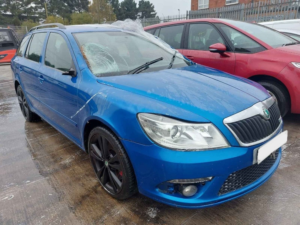 Dezmembrez Skoda Octavia 2 2012 COMBI vrs 2.0 TDI vrs