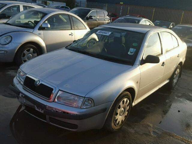 Dezmembrez Skoda Octavia 2005 1.9tdci