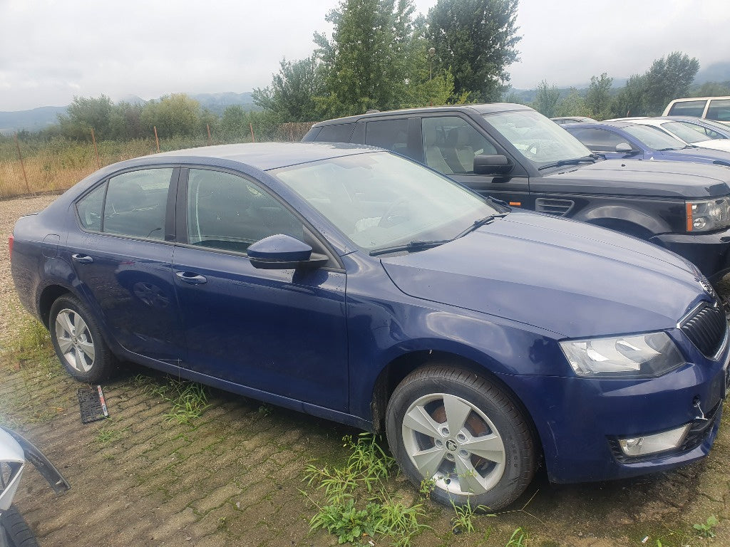Dezmembrez Skoda Octavia 3 2014 Berlina 1.6 TDI, CV automata