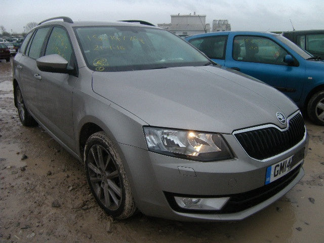 Dezmembrez Skoda Octavia Combi 3, 1.6 tdi, orice piesa!