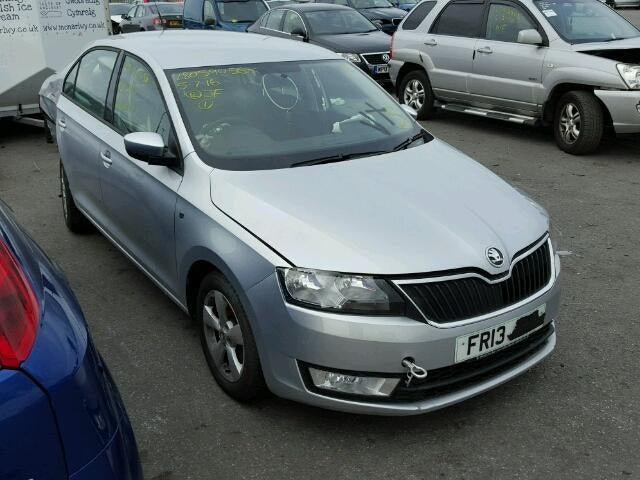 Dezmembrez Skoda Rapid, 1.6 tdi, CAYB