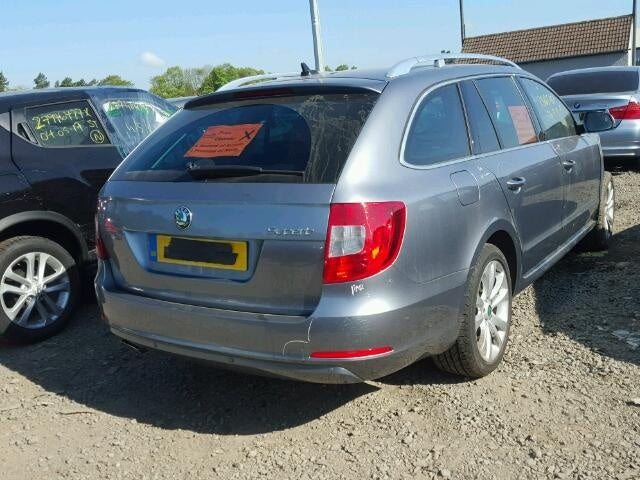 Dezmembrez Skoda Superb 2, 2.0tdi