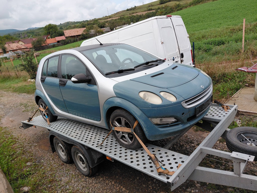 Dezmembrez smart forfour motor 1.5 diesel,1.3 benzina,1.1 benzina